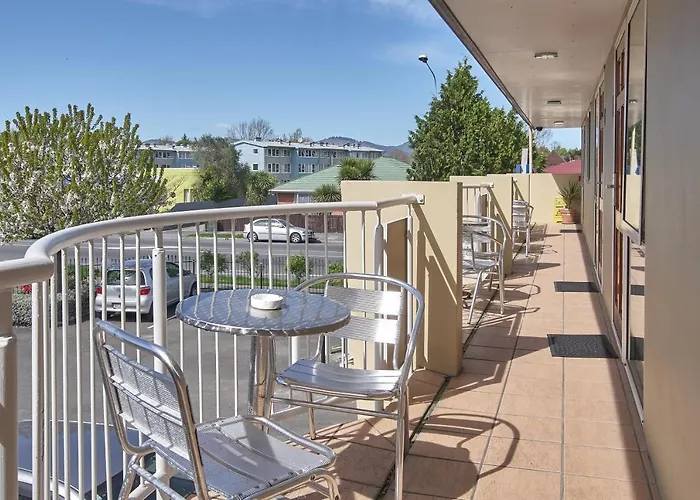 Apollo Motel